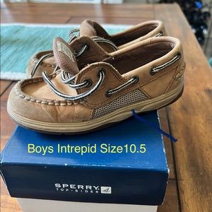 Boys Sperry’s